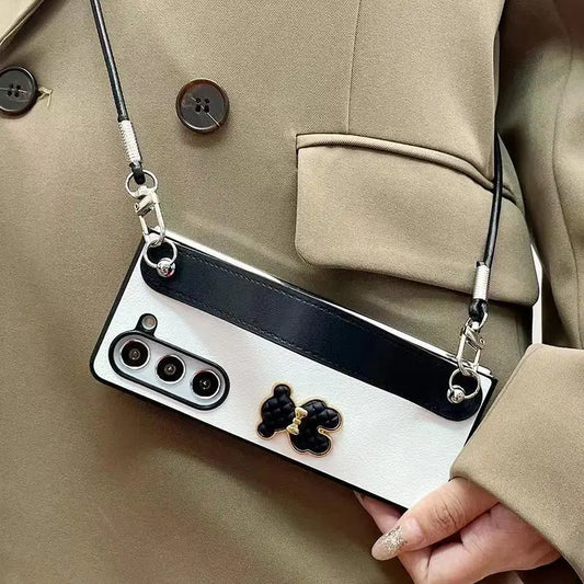 Fashion 3D Bear Wrist Bracelet Phone Case for Samsung Galaxy ZFold 5 ZFold 6 7 Z Fold 4 3 2 Lanyard Necklace Chain Leather Cover